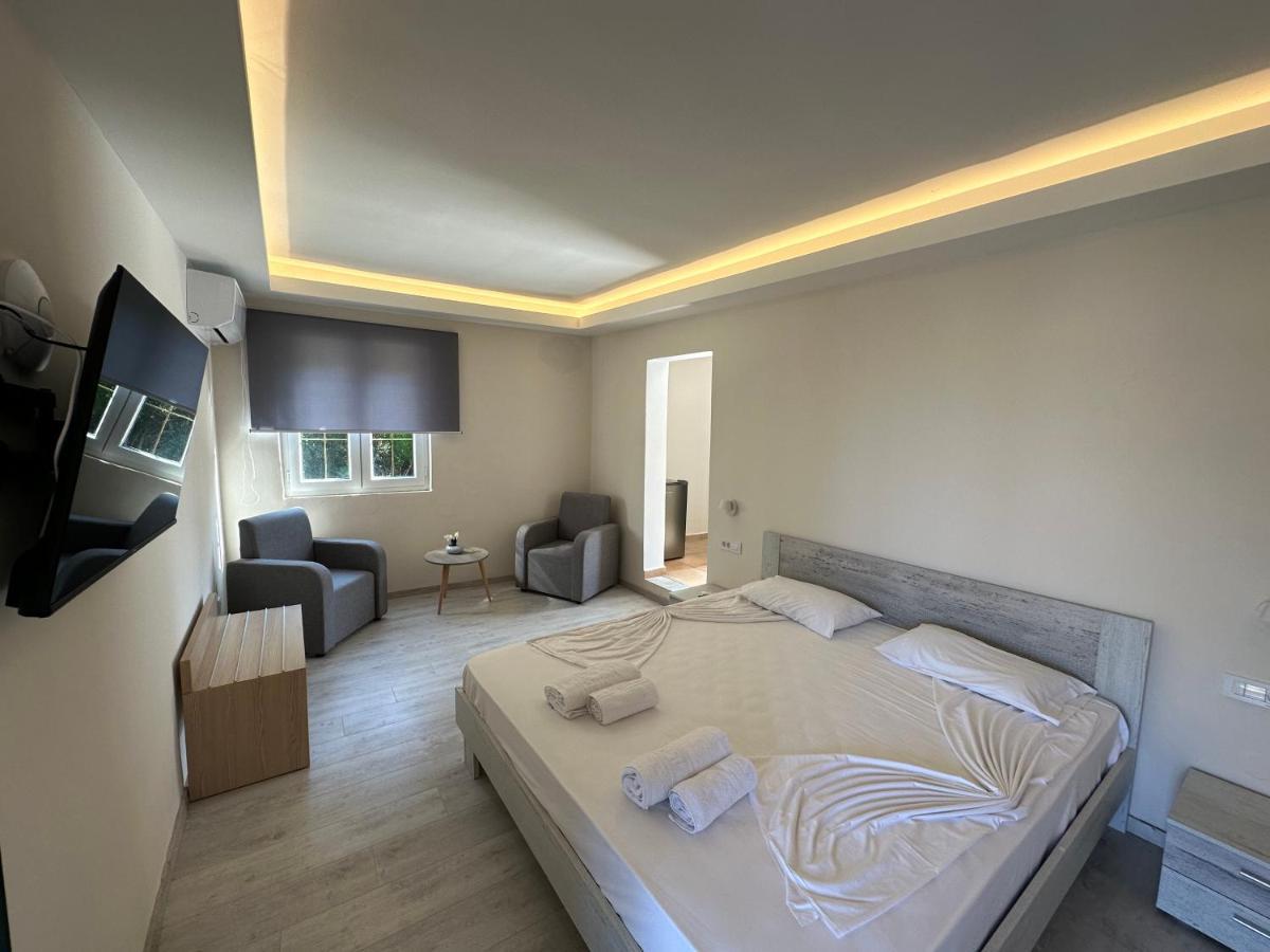 Callisto Beach Hotel Liapades Eksteriør bilde